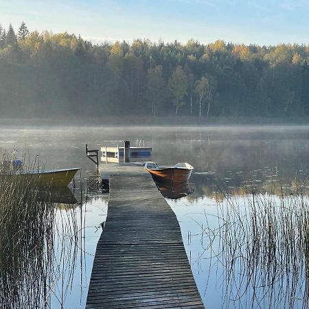 Nice Holiday House At Horse Farm With Lake And Sauna Holo  エクステリア 写真