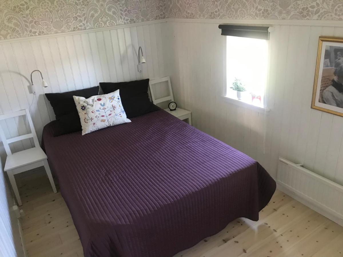 Nice Holiday House At Horse Farm With Lake And Sauna Holo  エクステリア 写真